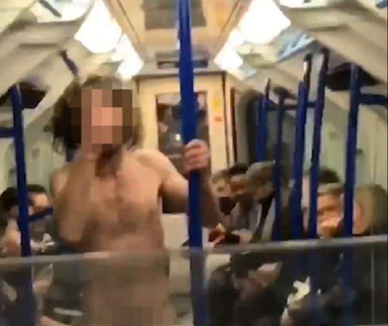 nudo-pole-dance-londra