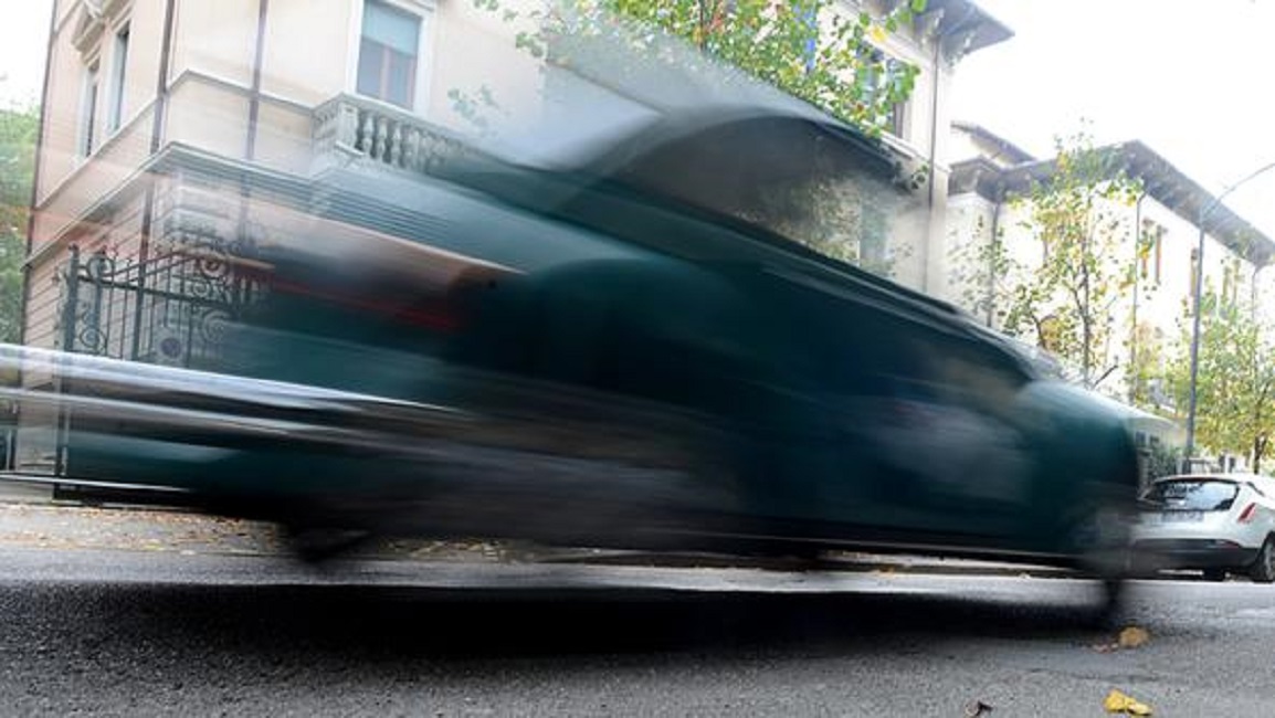 Selfie-spericolati.auto-corsa