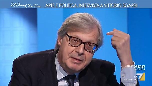 Vittorio-Sgarbi-parrucchiera