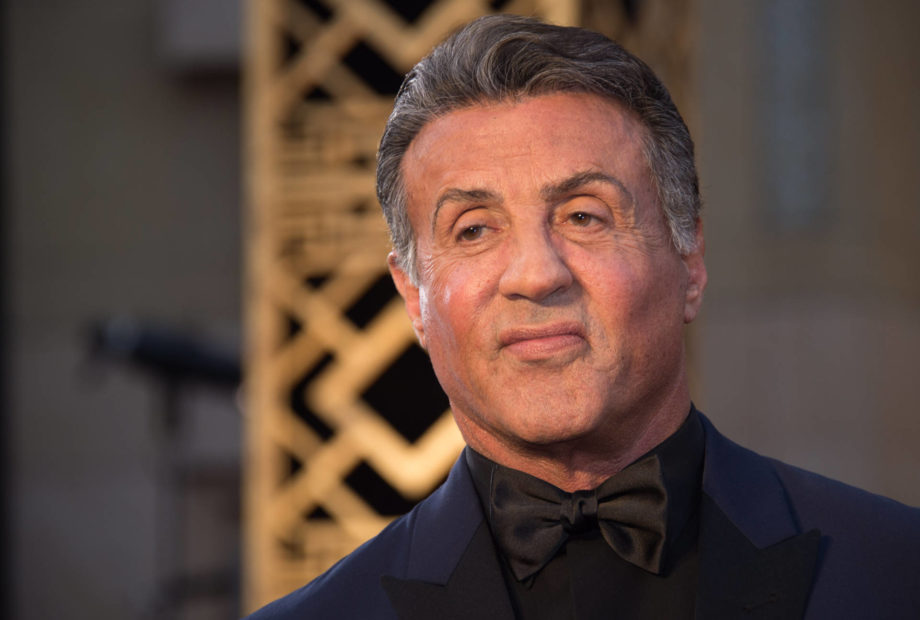Sylvester-Stallone-costrinse-fan-sesso-tre