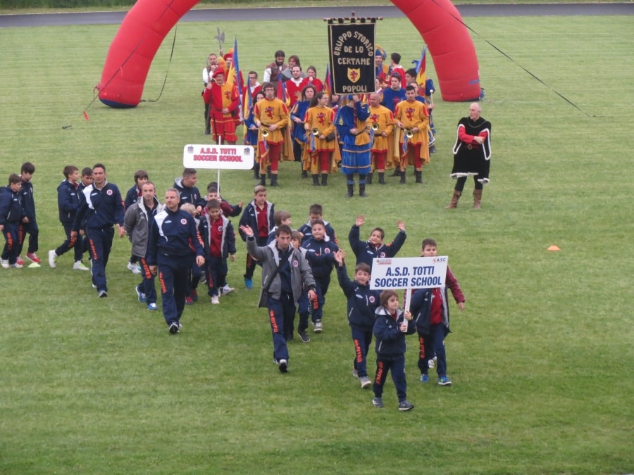 totti-soccer-school-testata