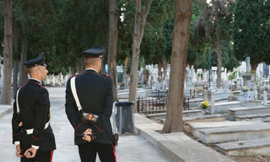 udine-furti-cimitero