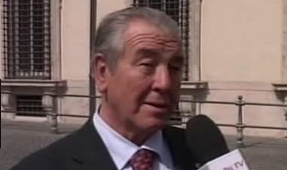 Stelio-De-Carolis-senatore-morto-investito