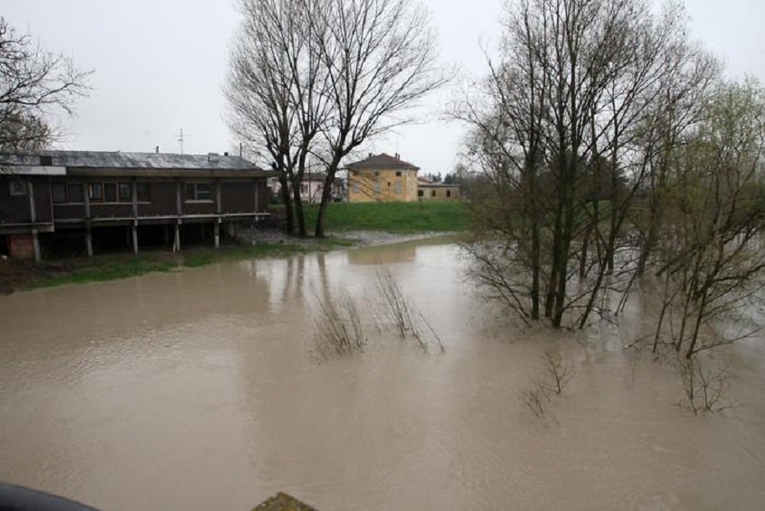 fiume-esonda