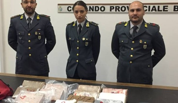 brescia-cocaina-zainetto