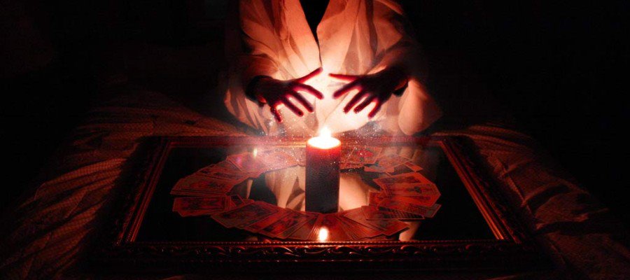 mago-fiumicino-abusi-16enne