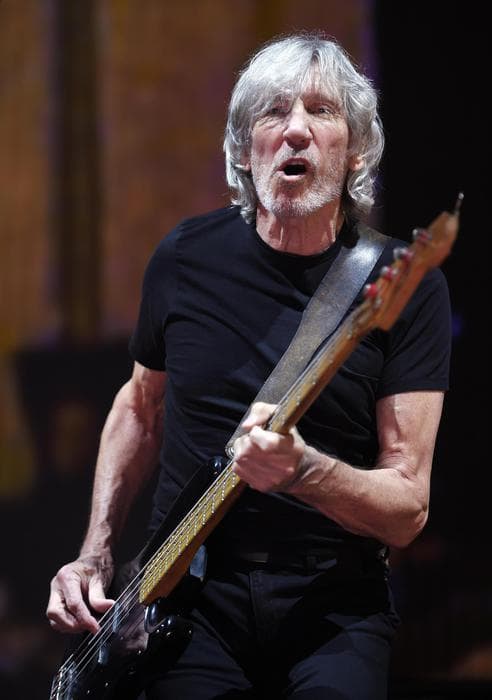 roger-water-lucca-roma-