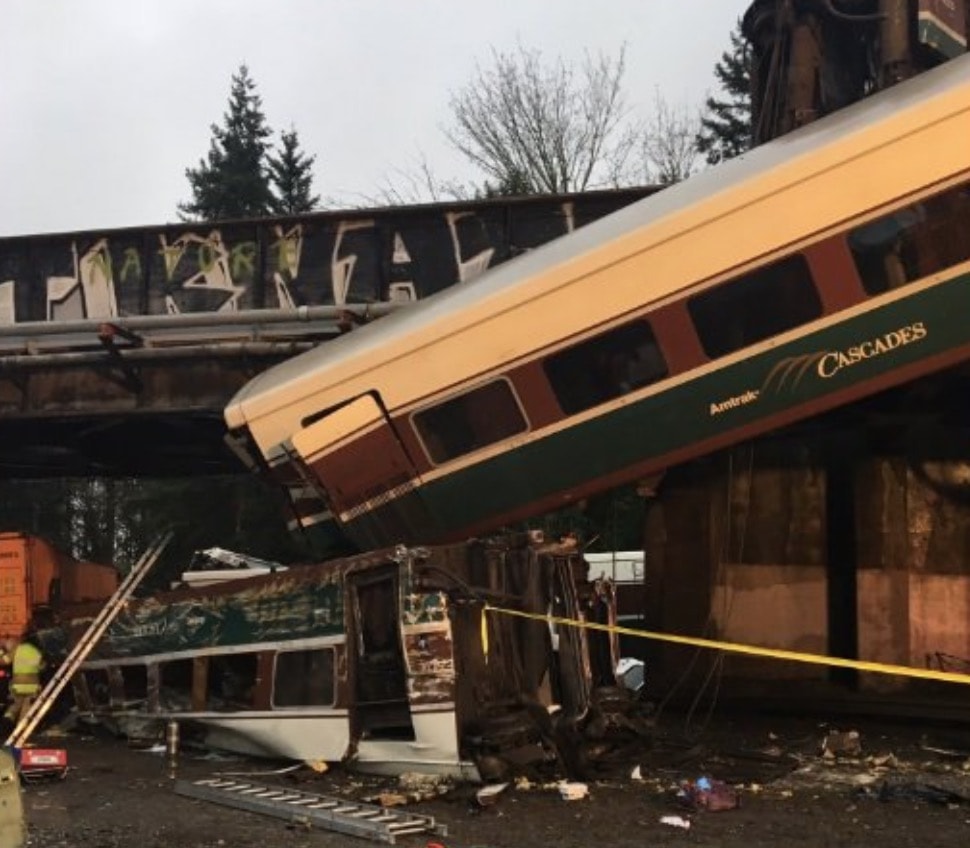treno-deraglia-seattle