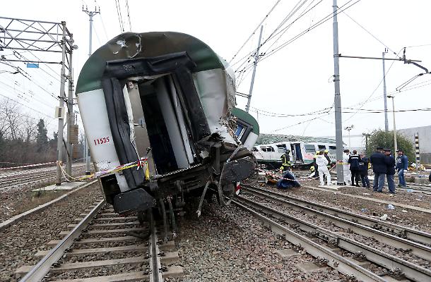 treno deragliato pioltello