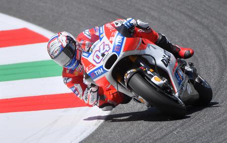 MOTOGP-DOVIZIOSO-LORENZO