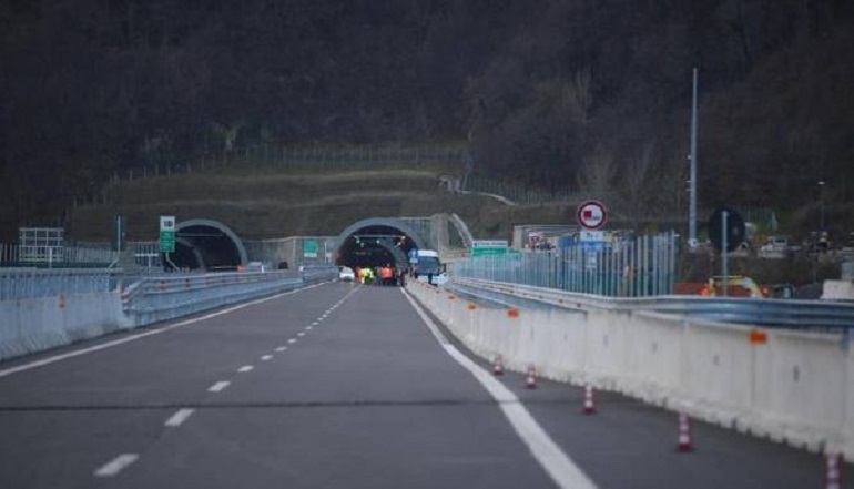 Un tratto dell'autostrada A1 (foto Ansa)