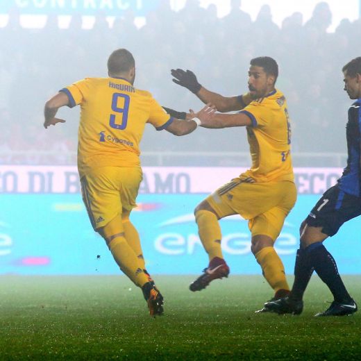 Atalanta-Juventus 0-1 highlights, pagelle: Higuain video gol. Buffon para rigore Gomez