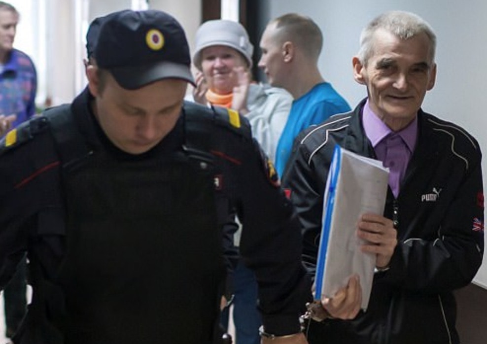 russia-attivista-stalin