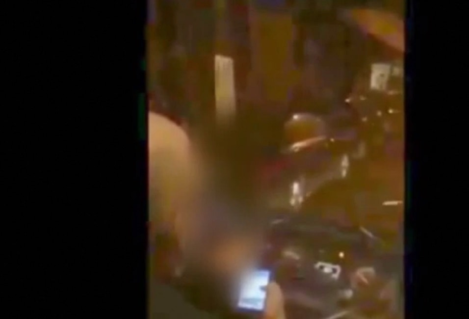 autista-chatta-telefonino-