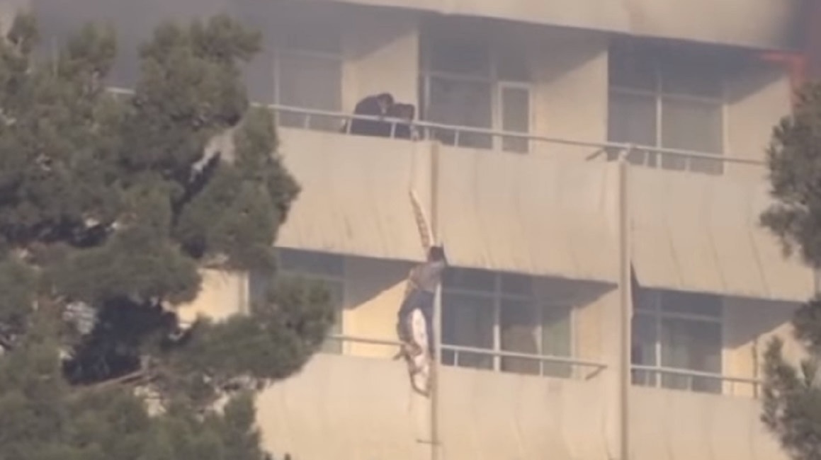 balconi-lenzuola-afghanistan-