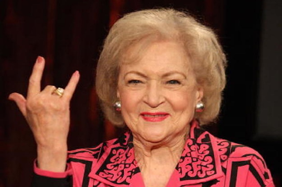 Betty-White-vodka-hot-dog