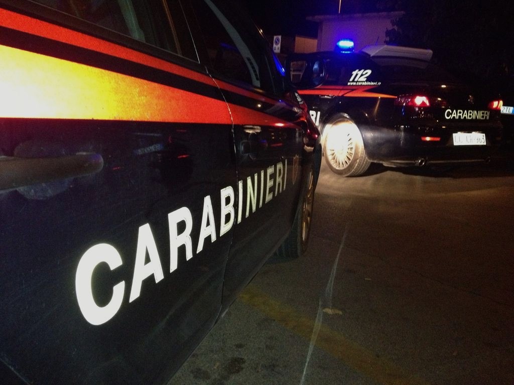 Pollenza, cadavere a pezzi in due valige: era una donna