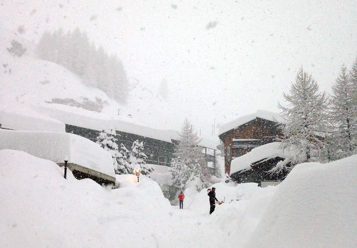 cervinia-neve-isolati