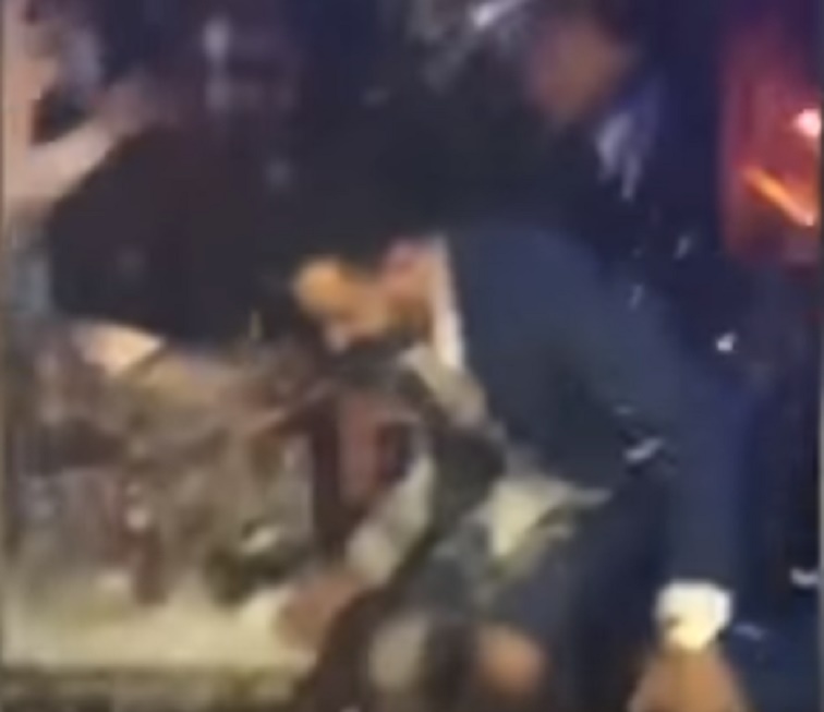 Champagne da 34mila euro: la stappa poi accade qualcosa di imprevedibile