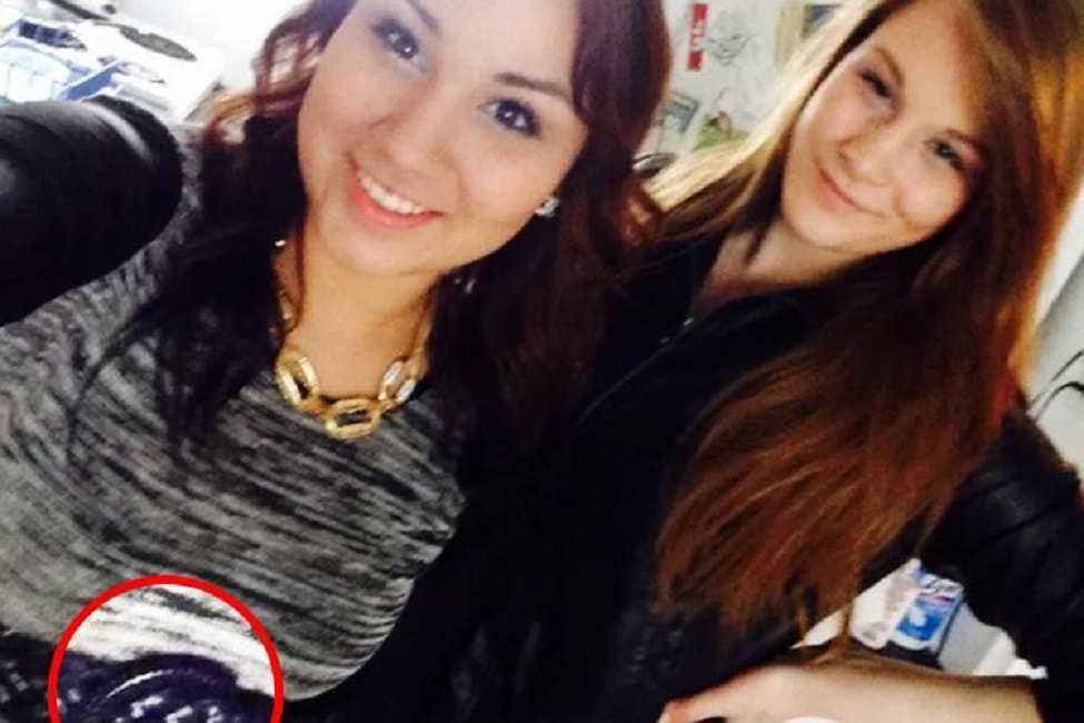 cinta-strangolata-amica-facebook