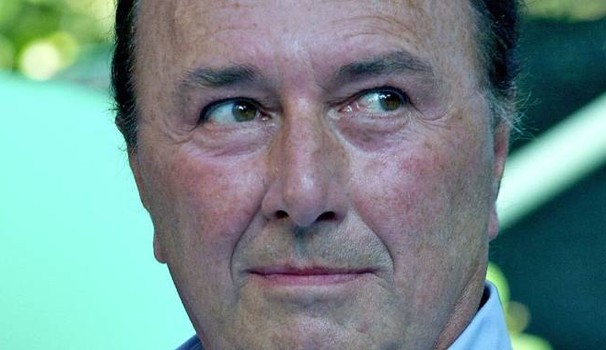 Ettore Andenna oggi alleva polli