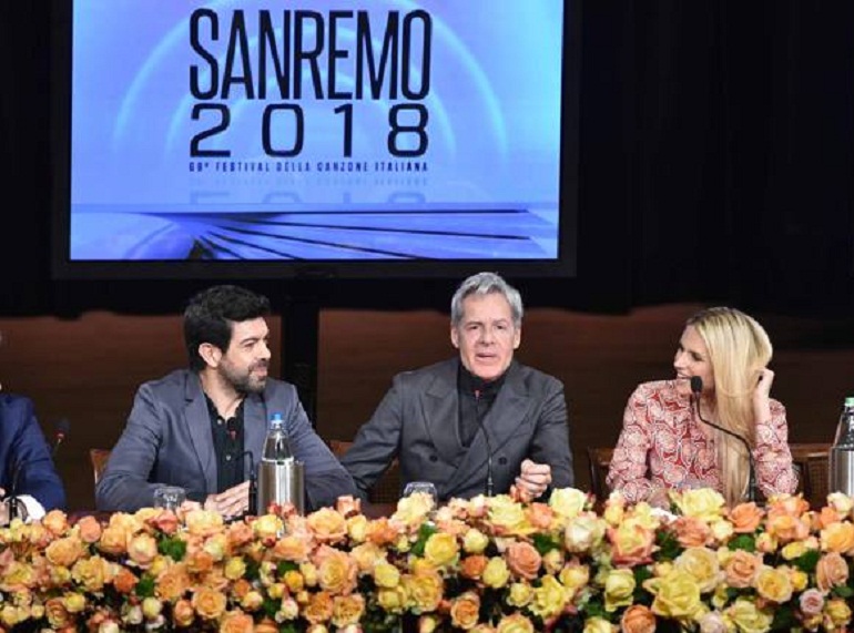 Claudio Baglioni, Michelle Hunziker e Pierfrancesco Favino