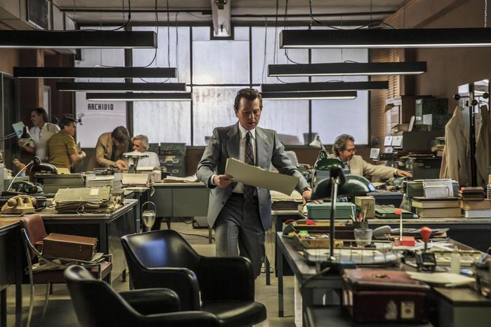 Fiction -Mario-Francese