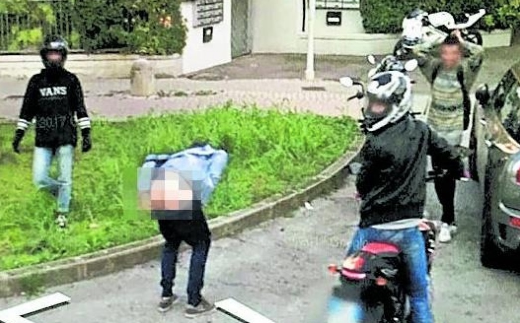 google-auto-pantaloni