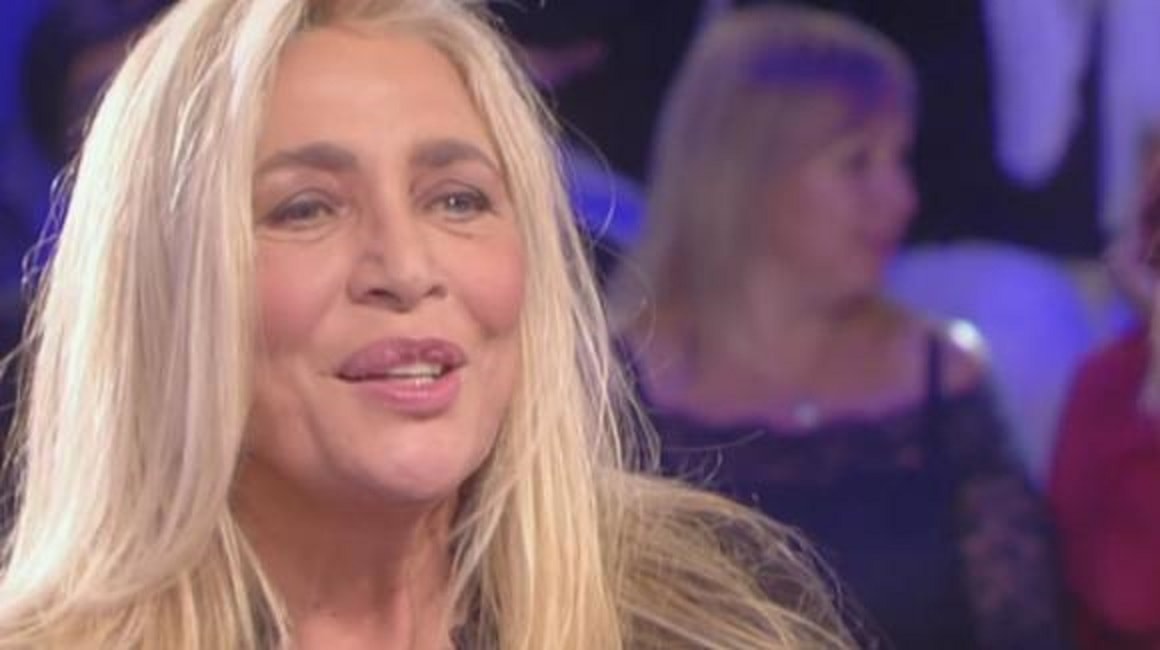 Isola dei Famosi, Mara Venier e la gaffe della "pompa"