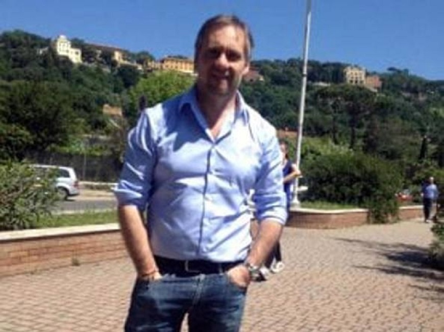 MAssimo-De-Angelis-compagna-prof-perdono