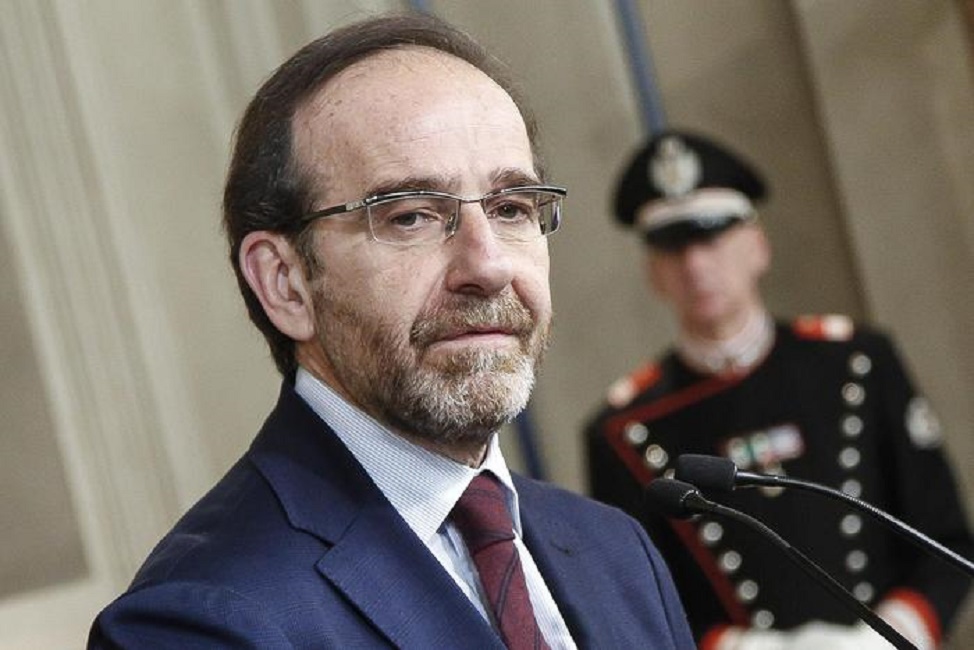 Riccardo-Nencini-molestie