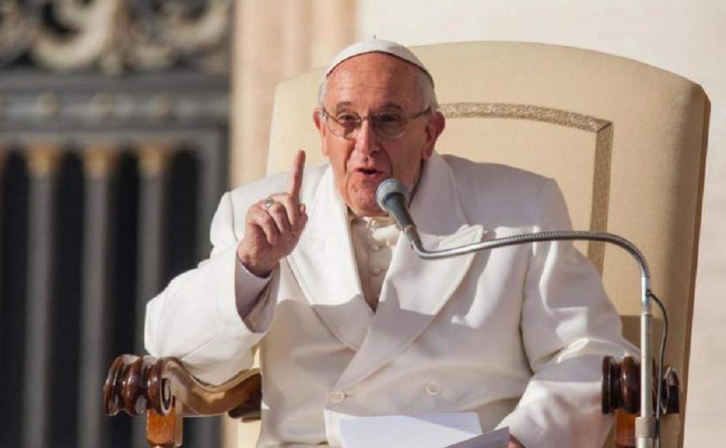 Papa Francesco corregge il Padre Nostro. In Autunno arriva la nuova versione