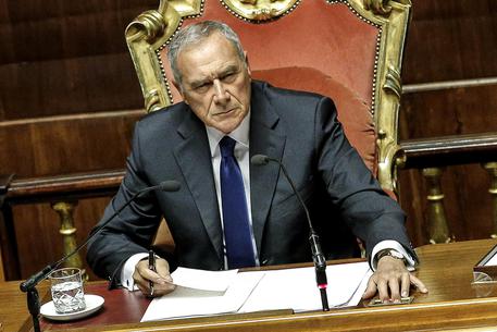 pietro-grasso-stipendio