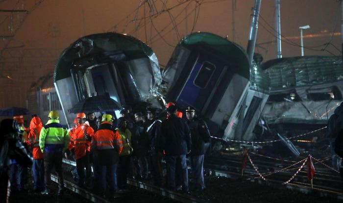 Ci sono state perquisizioni nelle sedi di Rfi e Trenord per l'incidente a Pioltello