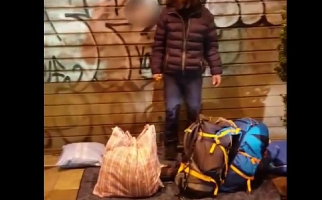 poliziotto-accoltellato-