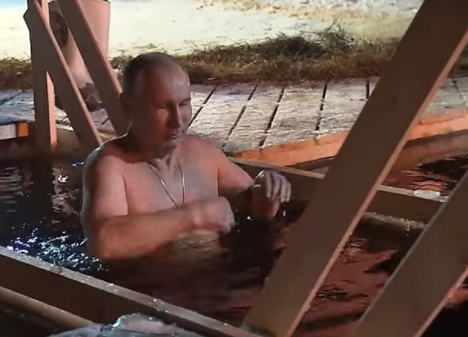 putin-battsimo-ortodosso