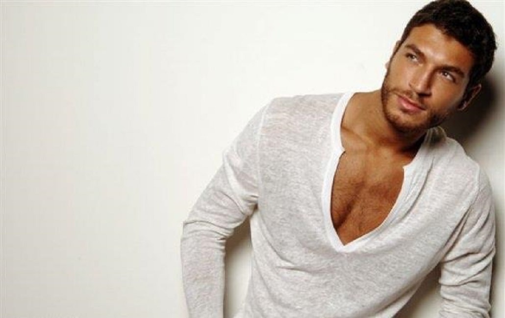 Valerio Pino, ex ballerino di Amici: "Ho avuto una relazione con Marcus Bellamy"