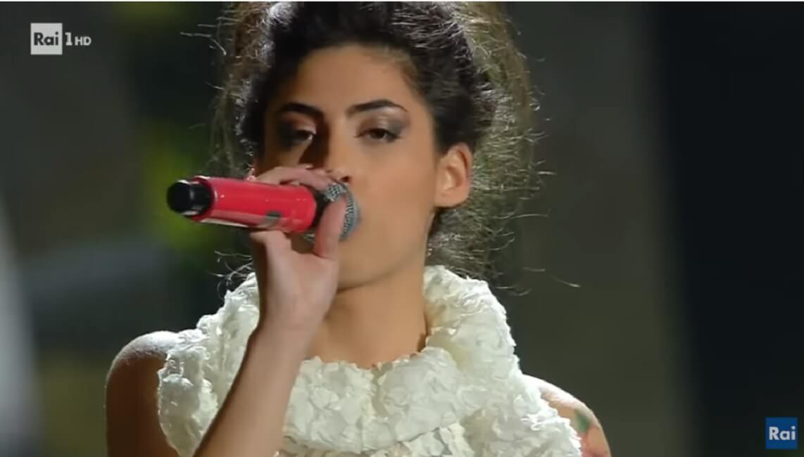 Festival di Sanremo 2018, Alice Caioli con Specchi rotti: testo e video