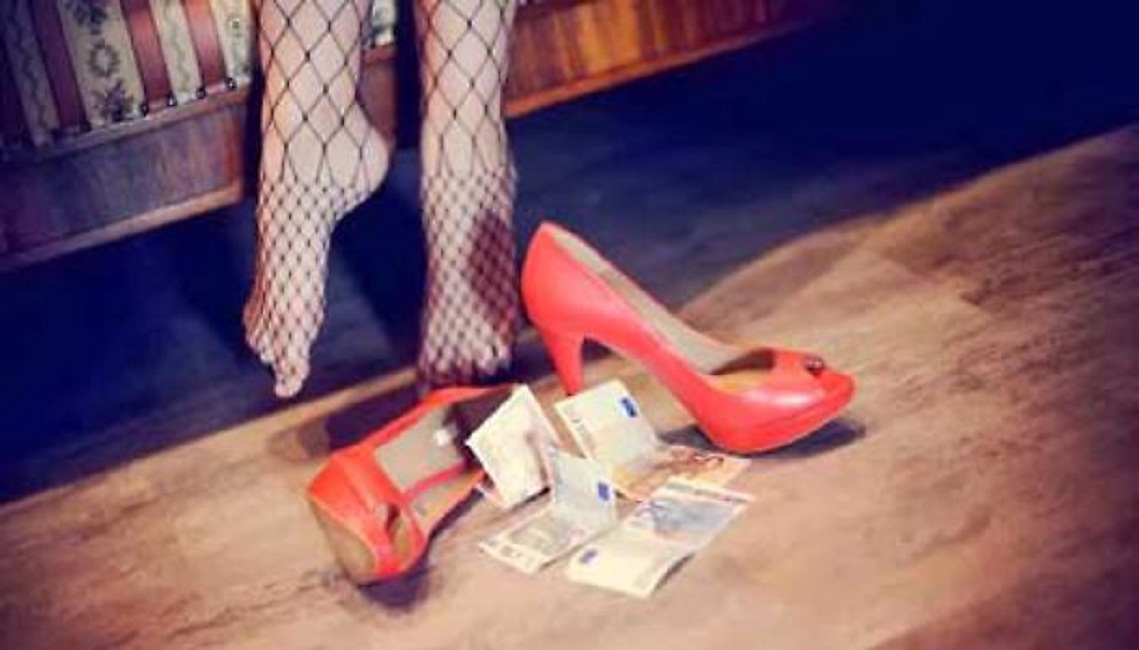 Baby squillo a 9 anni: arrestati mamma e papà