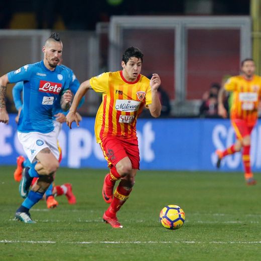 Benevento-Napoli 0-2 highlights, pagelle. Mertens-Hamsik video gol