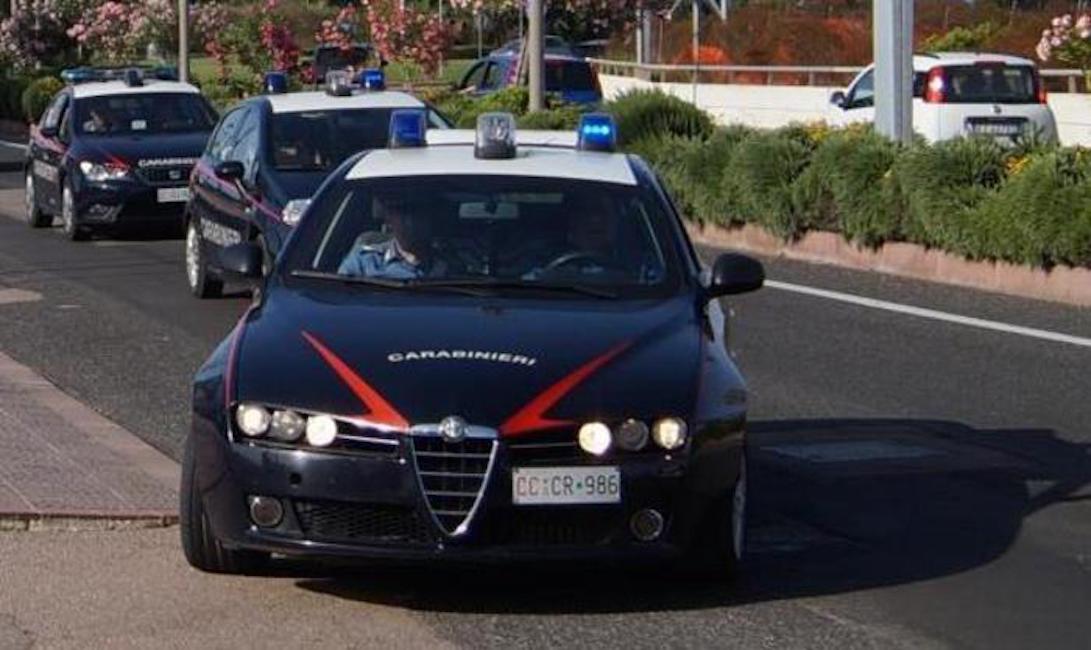 I corpi di Amalia Villa e Marinella Ronco trovati in casa. Lo zio piantonato in ospedale. Giallo in Brianza