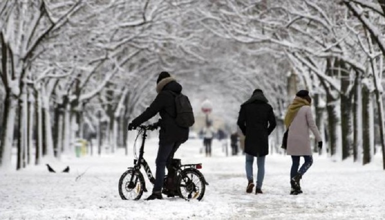 Meteo: in arrivo Burian, il vento gelido siberiano: temperature in picchiata e neve (foto Ansa)
