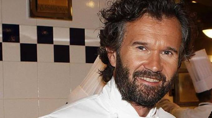 Carlo Cracco contro il "suo" funerale organizzato da Masterchef Italia