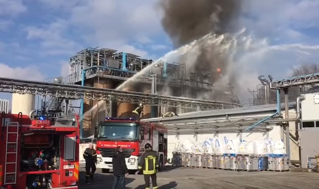 Bulgarograsso (Como): esplosione azienda rifiuti, 3 feriti gravi