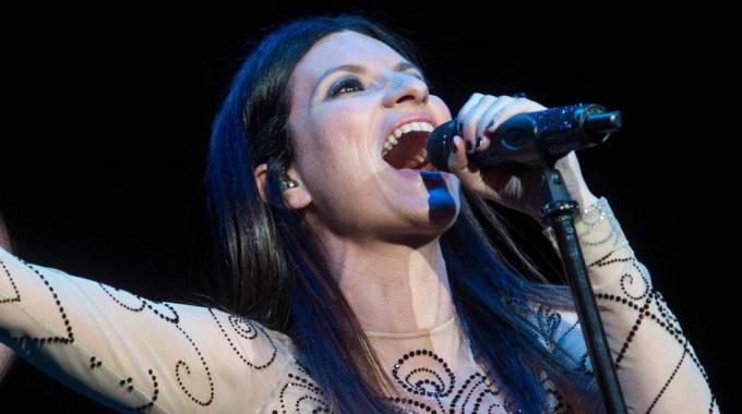 Laura Pausini ospite finale Sanremo