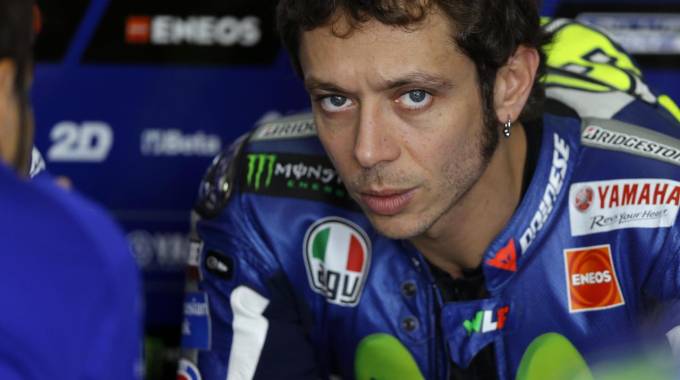 valentino rossi yamaha