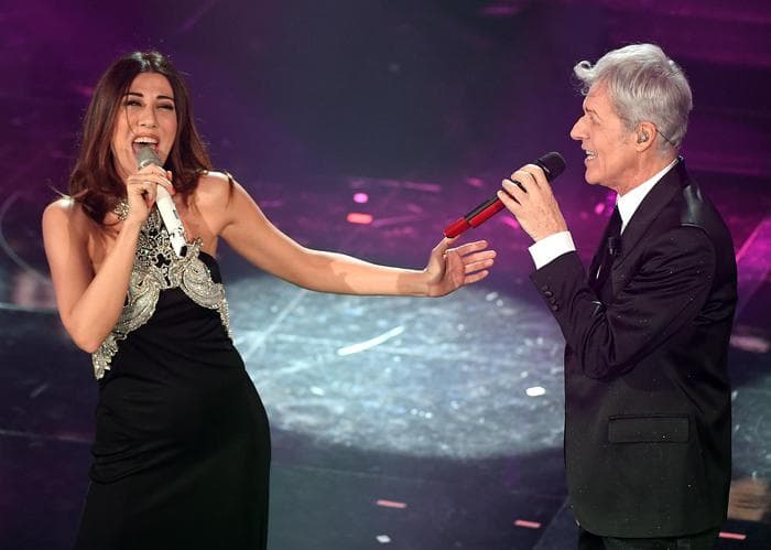 Claudio Baglioni e Virginia Raffaele sul palco