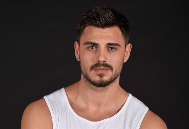 Francesco Monte canna isola dei famosi