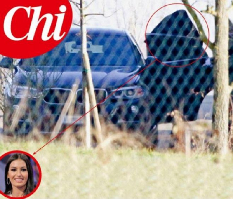Elisabetta Gregoraci prova a nascondersi dai fotografi ed entra nell'auto di Francesco Bettuzzi. Le foto di Chi