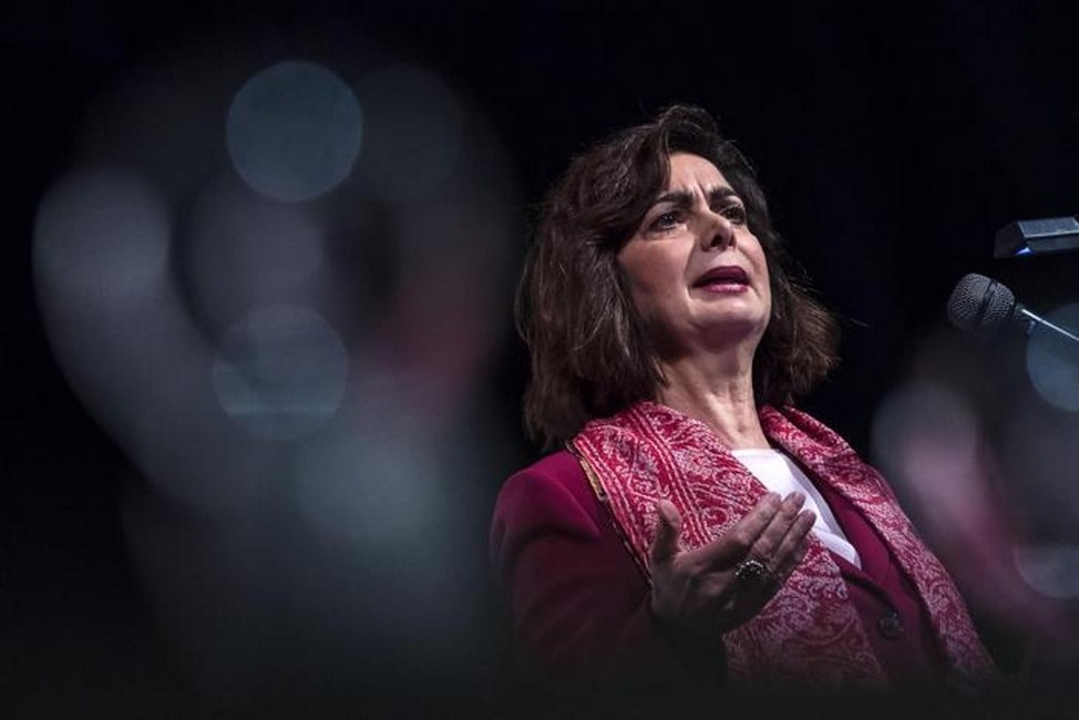 Laura Boldrini, la foto choc su Facebook: "Sgozzata da un nigeriano inferocito"